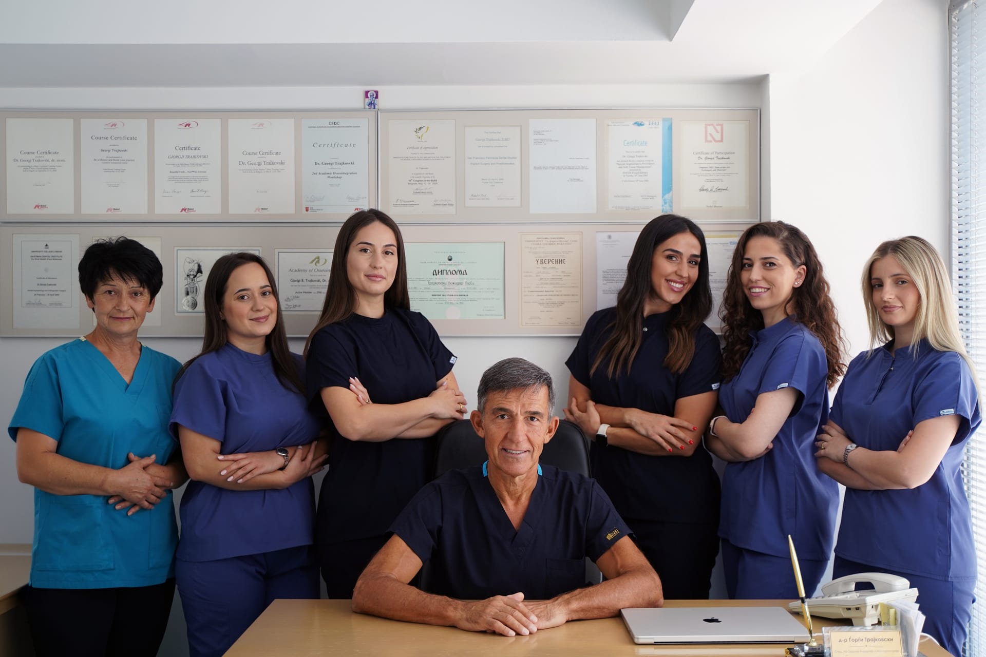 Стручниот тим на Dental Excellence Group во Скопје